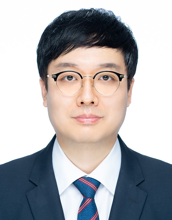 Jung Soo Lee Professor